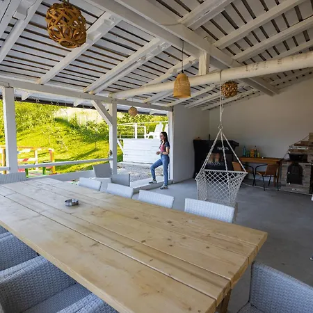 Hopa Sus Holiday home Campulung Moldovenesc